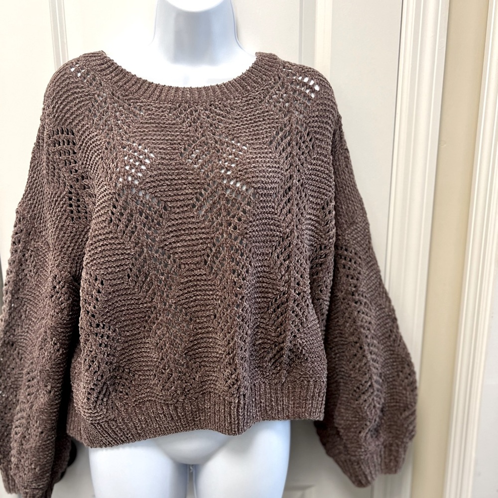 POL Ladies SZL sweater , super soft ,polyester, gently worn